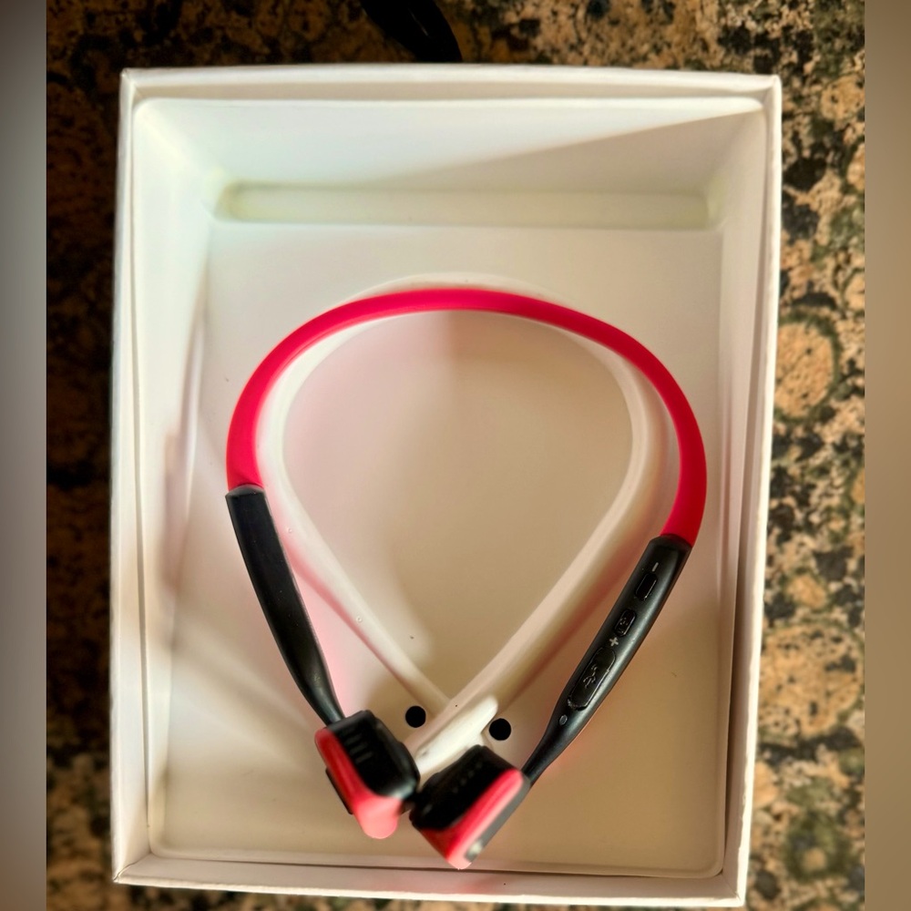 Mini Trekz Titanium Bone Conduction Wireless Headphone by Aftershokz